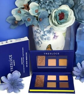 🟢3/$19! Tresluce Eyeshadow Palette in CALMNESS Peach Mustards Bronze *BNIB